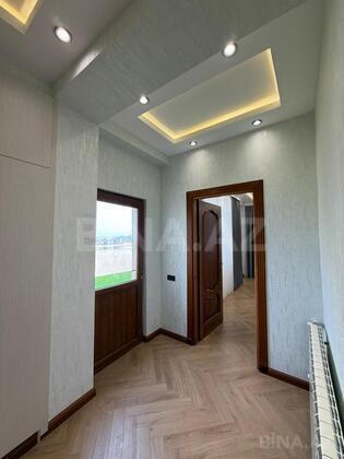 3 otaqlı Yeni tikili, 8 Noyabr m., Bakı