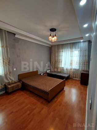 2 otaqlı Köhnə tikili, İnşaatçılar m., Bakı