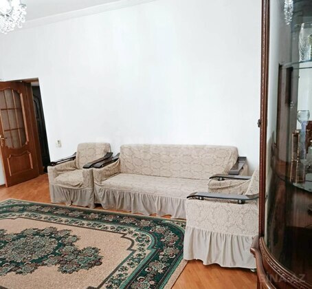 4 otaqlı Köhnə tikili, Nəsimi r., Bakı