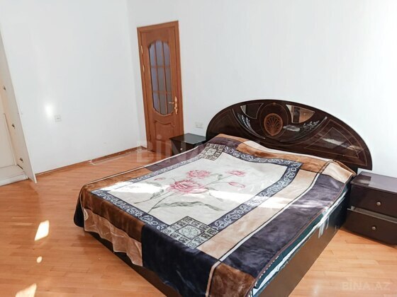 4 otaqlı Köhnə tikili, Nəsimi r., Bakı