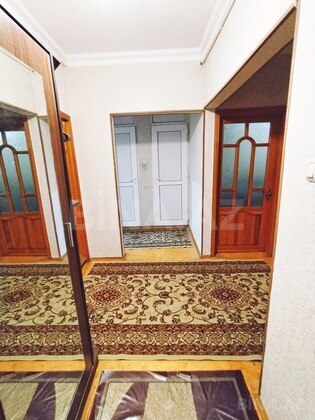 3 otaqlı Köhnə tikili, Həzi Aslanov m., Bakı