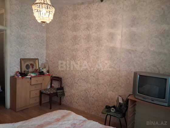 2 otaqlı Köhnə tikili, Qara Qarayev m., Bakı