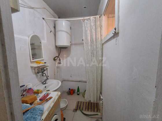 2 otaqlı Köhnə tikili, Qara Qarayev m., Bakı