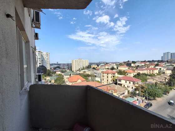 2 otaqlı Köhnə tikili, Qara Qarayev m., Bakı