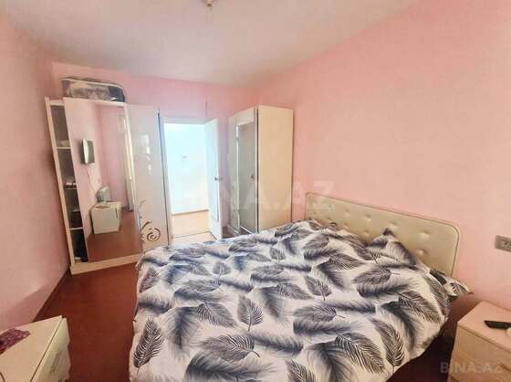 2 otaqlı Köhnə tikili, Neftçilər m., Bakı