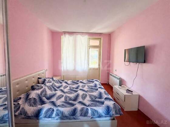 2 otaqlı Köhnə tikili, Neftçilər m., Bakı