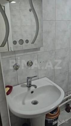3 otaqlı Köhnə tikili, Neftçilər m., Bakı