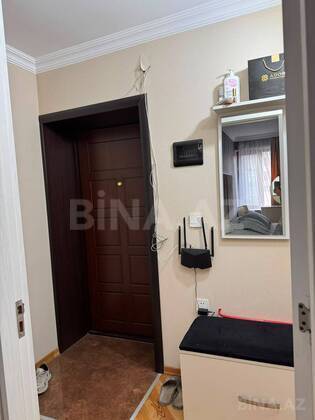 3 otaqlı Köhnə tikili, Memar Əcəmi m., Bakı