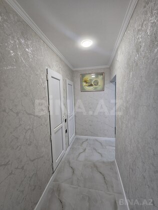 3 otaqlı Köhnə tikili, Həzi Aslanov m., Bakı