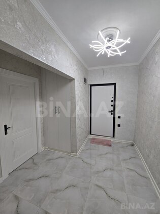 3 otaqlı Köhnə tikili, Həzi Aslanov m., Bakı