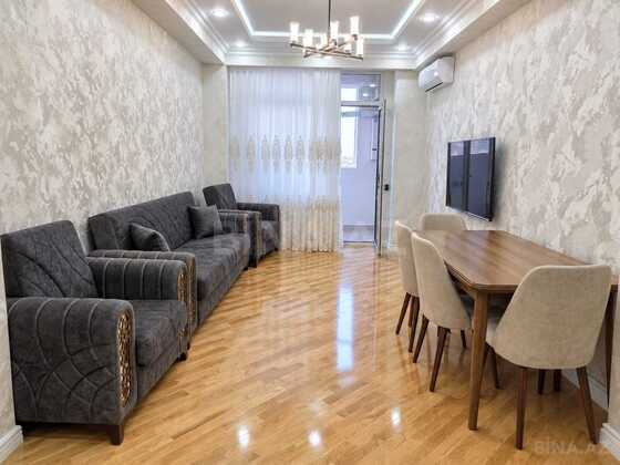 3 otaqlı Yeni tikili, Xırdalan