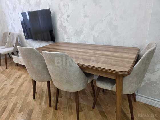3 otaqlı Yeni tikili, Xırdalan