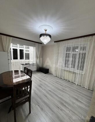 2 otaqlı Köhnə tikili, Həzi Aslanov m., Bakı