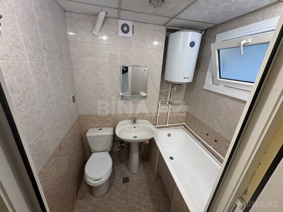 1 otaqlı Köhnə tikili, Şah İsmayıl Xətai m., Bakı