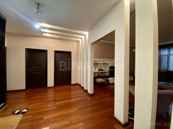 3 otaqlı Yeni tikili, Elmlər Akademiyası m., Bakı