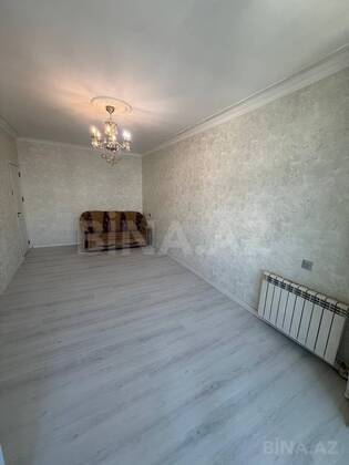 3 otaqlı Köhnə tikili, Həzi Aslanov q., Bakı