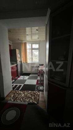 3 otaqlı Köhnə tikili, Neftçilər m., Bakı