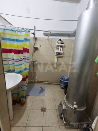 3 otaqlı Köhnə tikili, Neftçilər m., Bakı