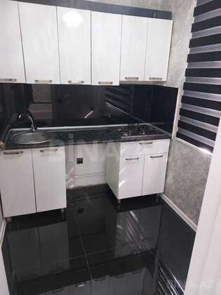 2 otaqlı Köhnə tikili, Memar Əcəmi m., Bakı