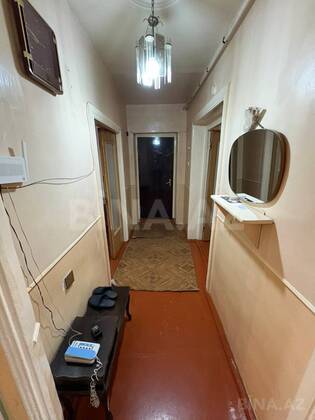 4 otaqlı Köhnə tikili, Xaçmaz r., Xaçmaz