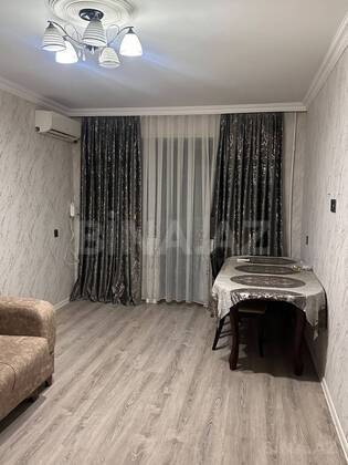2 otaqlı Köhnə tikili, Neftçilər m., Bakı
