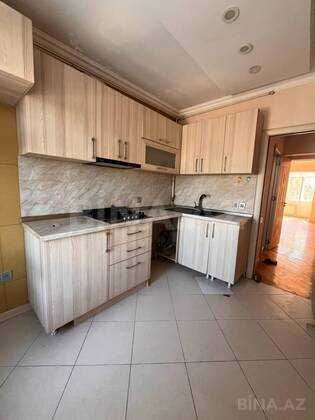 2 otaqlı Köhnə tikili, Xətai r., Bakı