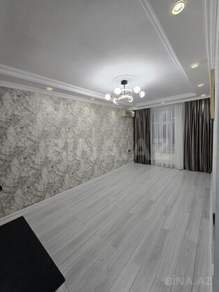 3 otaqlı Köhnə tikili, Həzi Aslanov m., Bakı