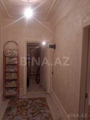 3 otaqlı Köhnə tikili, Əhmədli m., Bakı