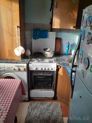 2 otaqlı Köhnə tikili, İnşaatçılar m., Bakı