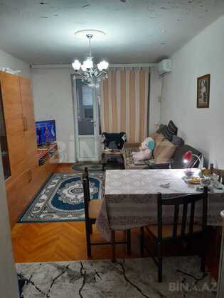 2 otaqlı Köhnə tikili, İnşaatçılar m., Bakı
