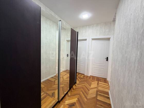 3 otaqlı Köhnə tikili, Əhmədli m., Bakı