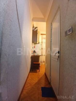 3 otaqlı Köhnə tikili, Neftçilər m., Bakı