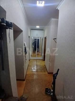 3 otaqlı Köhnə tikili, Neftçilər m., Bakı