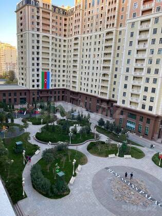 3 otaqlı Yeni tikili, Elmlər Akademiyası m., Bakı