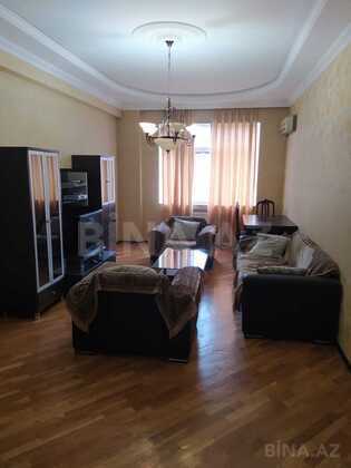 2 otaqlı Yeni tikili, Şah İsmayıl Xətai m., Bakı