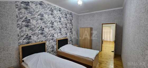 12 otaqlı Həyət evi/Bağ evi, Qəbələ
