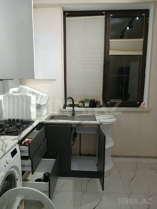 2 otaqlı Yeni tikili, Neftçilər m., Bakı