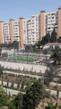 4 otaqlı Köhnə tikili, Yeni Günəşli q., Bakı