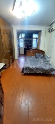 3 otaqlı Köhnə tikili, Neftçilər m., Bakı