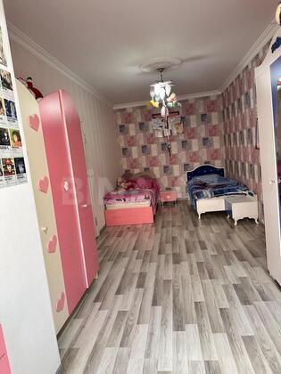 4 otaqlı Köhnə tikili, Bakıxanov q., Bakı