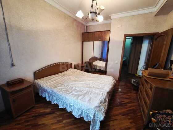 3 otaqlı Yeni tikili, Nizami m., Bakı