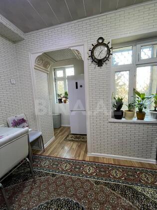 4 otaqlı Köhnə tikili, Xalqlar Dostluğu m., Bakı