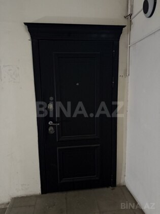 4 otaqlı Köhnə tikili, Nizami m., Bakı