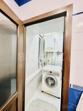 4 otaqlı Köhnə tikili, Elmlər Akademiyası m., Bakı