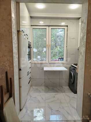 3 otaqlı Köhnə tikili, 20 Yanvar m., Bakı