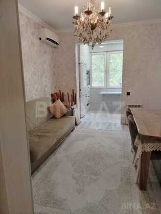 3 otaqlı Köhnə tikili, 20 Yanvar m., Bakı