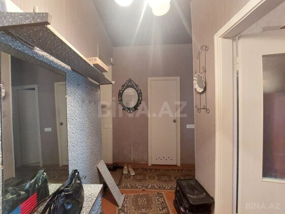 2 otaqlı Köhnə tikili, Elmlər Akademiyası m., Bakı