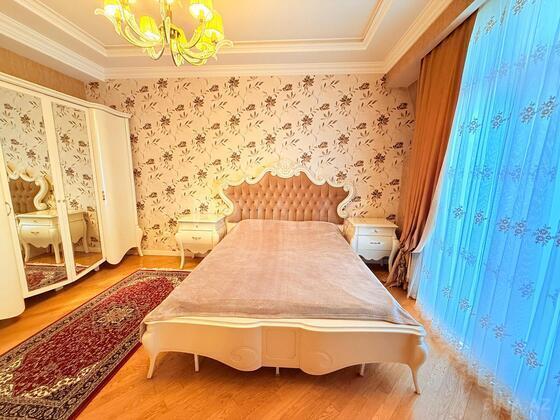 5 otaqlı Yeni tikili, Şah İsmayıl Xətai m., Bakı