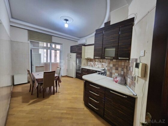 3 otaqlı Yeni tikili, Nərimanov r., Bakı