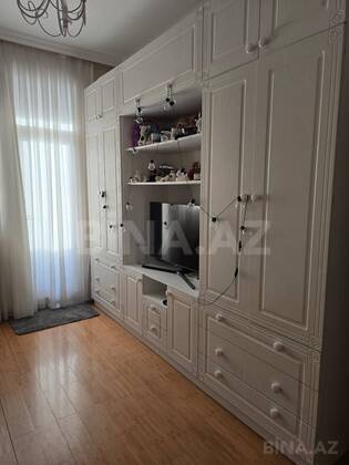 3 otaqlı Yeni tikili, Qara Qarayev m., Bakı
